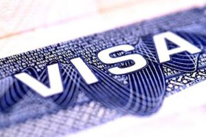 Inmigrantes con visas L-1B son las nuevas víctimas de la nueva política migratoria